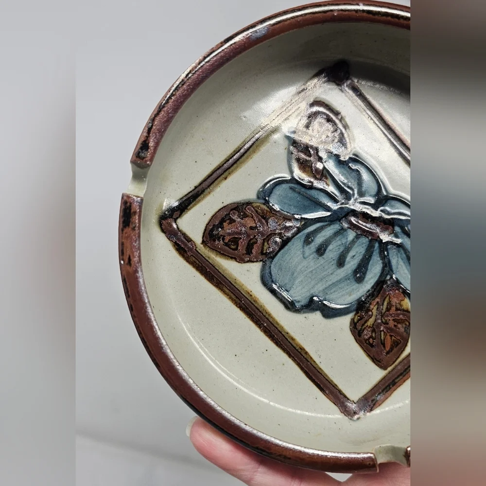 Vintage Hand Crafted Otagiri Original Speckled Stoneware Pottery Floral Ashtray - Picture 3 of 13